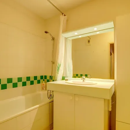 Le Georges Pompidou Apartment *